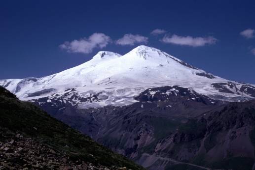 Elbrus, z 5642 metri, najvišji vrh Evrope