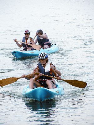 Čeprav so bili tekmovalci na vodi, so se pošteno potili. Foto: Jasmina Detela